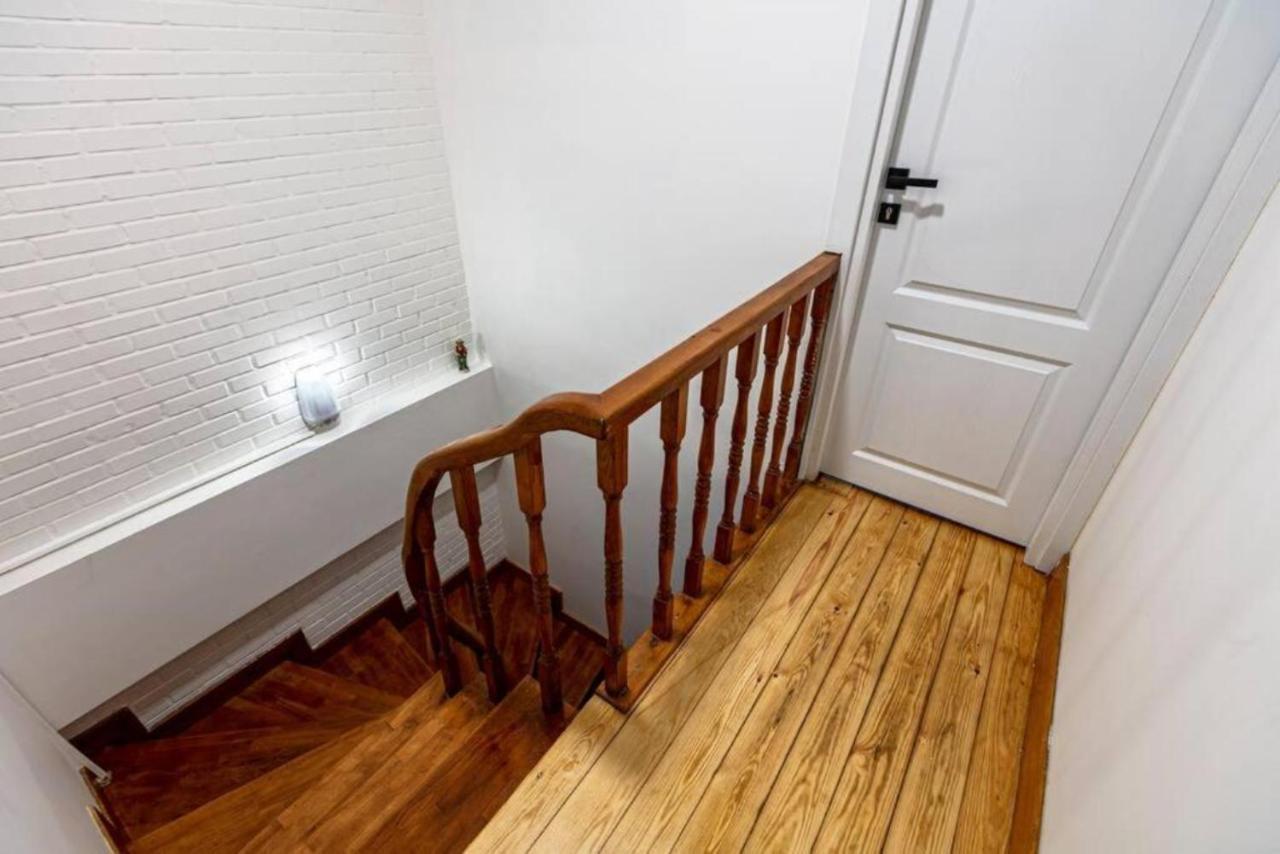 Historical 4-Br Home Steps From Besiktas Stadium & Bosphorus Views - Prime Nisantasi Location! Istanbul Exterior foto